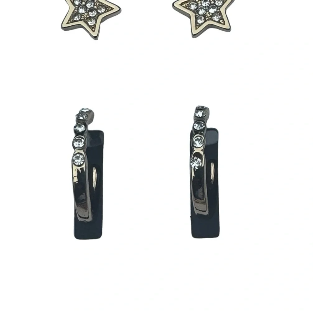 12 piece holographic jewlery set... 12‎ days of smiles